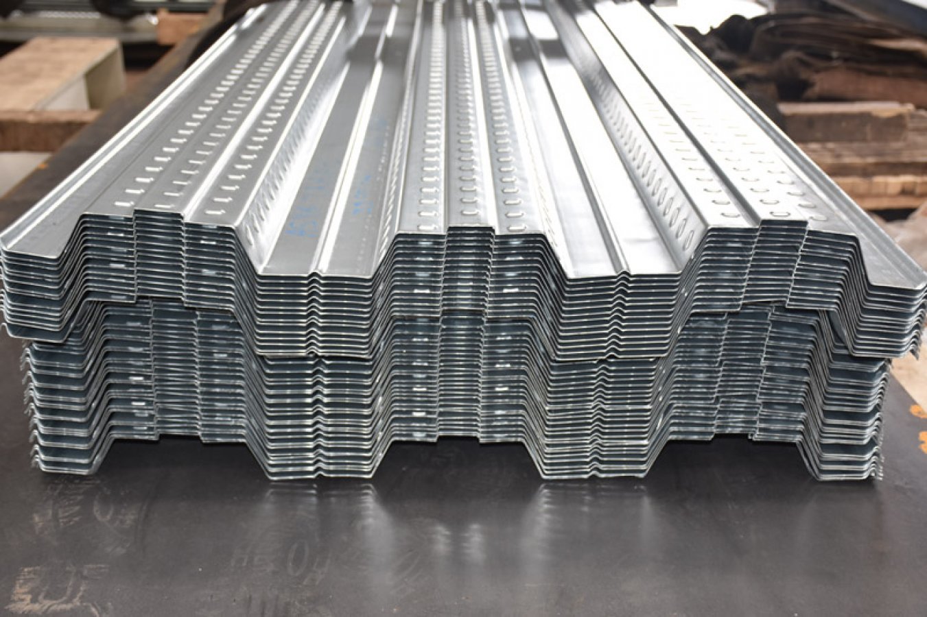 Beton Alti Trapez Sac Uretimi